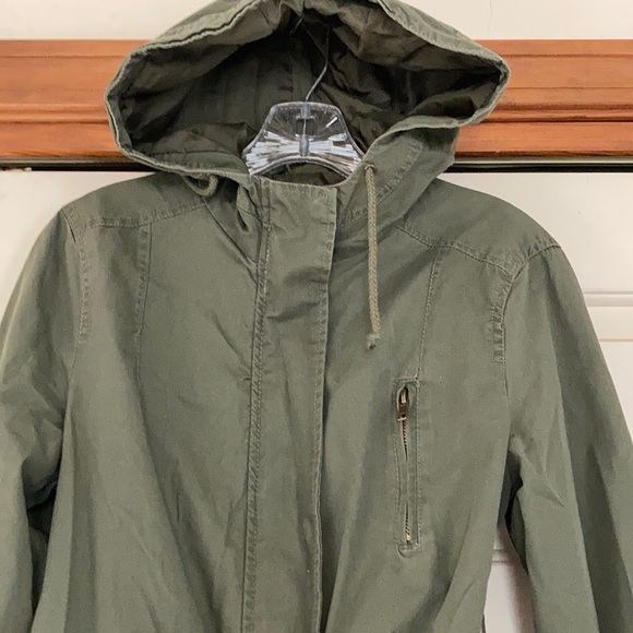 Army Green Jacket - Picture 3 of 16